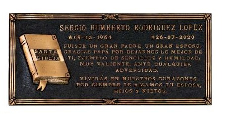 Modelo 08: Biblia abierta